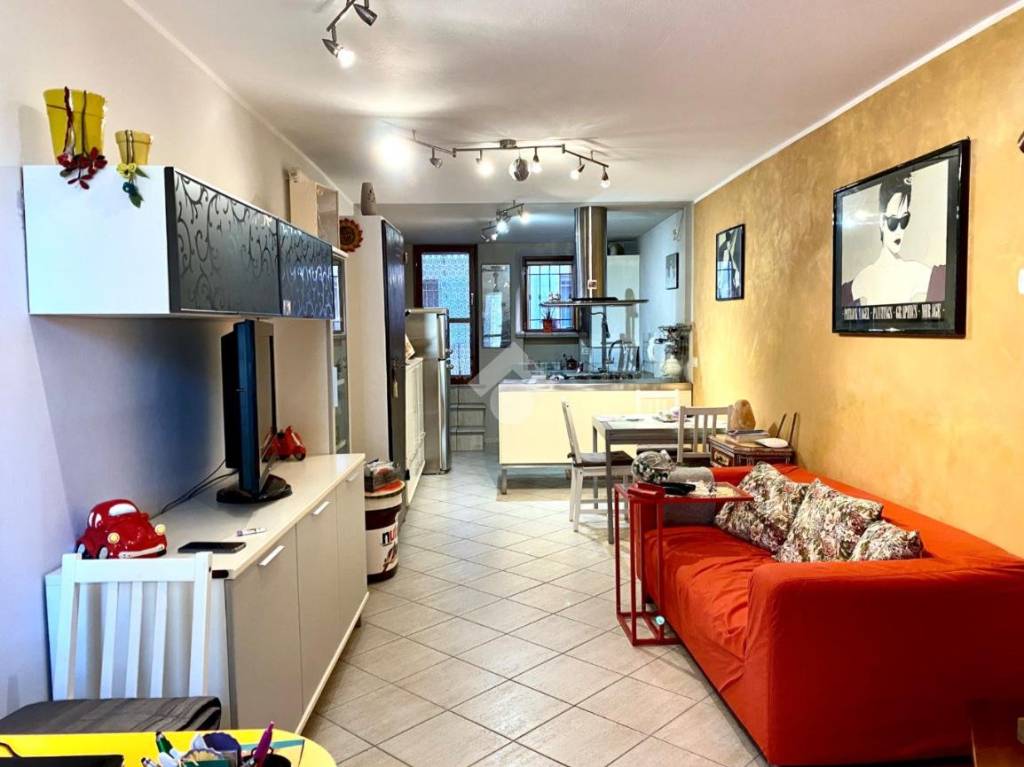 appartamento in vendita a Poggio Torriana in zona Camerano
