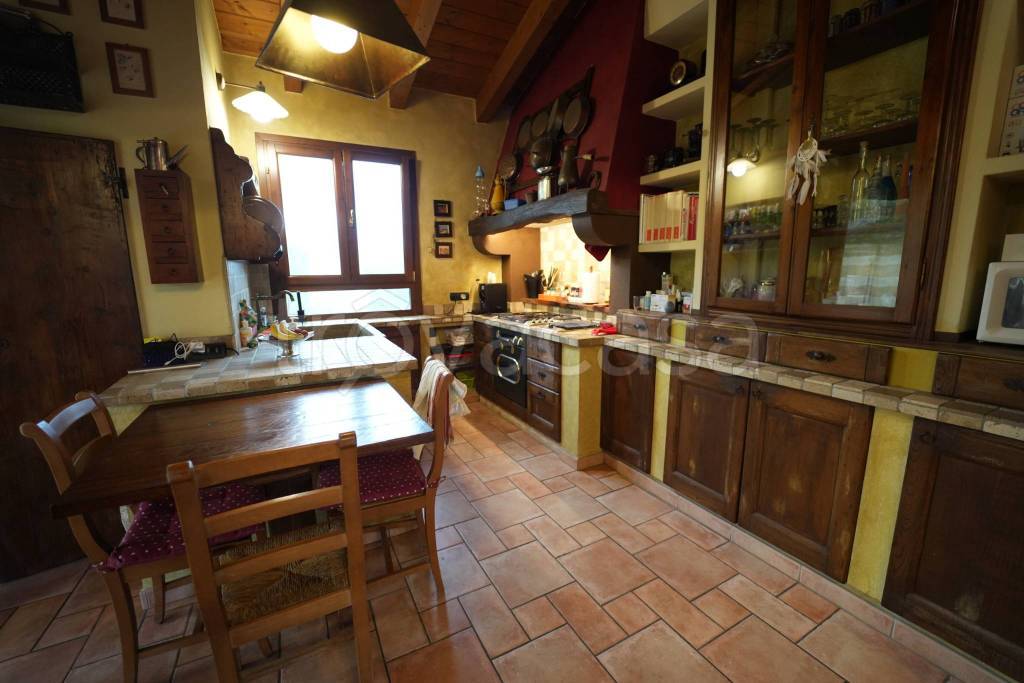 casa indipendente in vendita a Poggio Torriana
