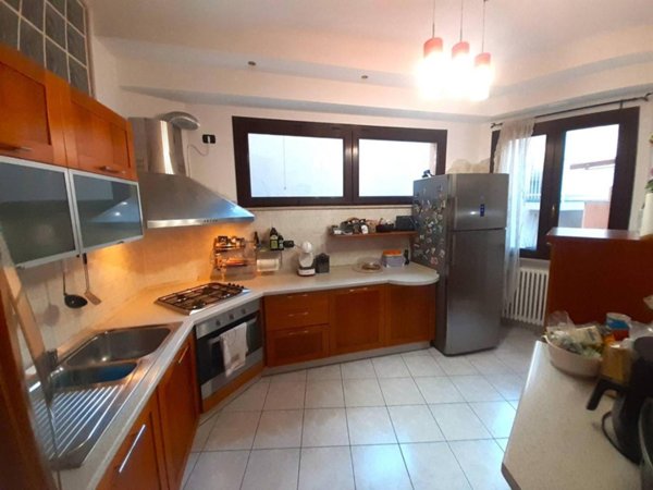 casa indipendente in vendita a Poggio Torriana in zona Franzolini
