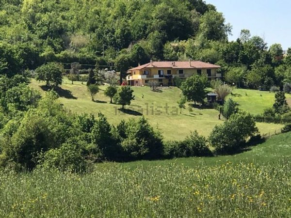 appartamento in vendita a Poggio Torriana in zona Torriana