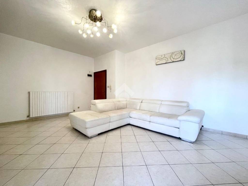 appartamento in vendita a Poggio Torriana in zona Torriana