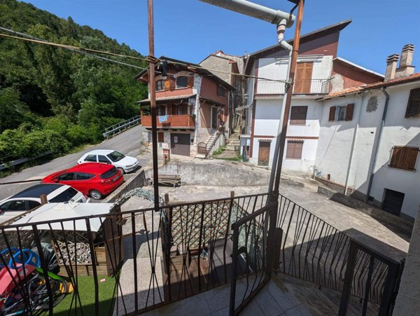 appartamento in vendita a Poggio Torriana in zona Montebello