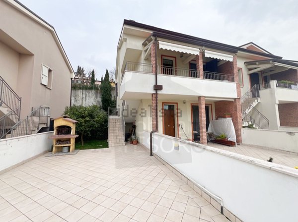 appartamento in vendita a Poggio Torriana in zona Trebbio