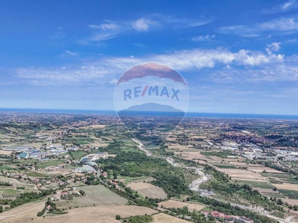 casa indipendente in vendita a Poggio Torriana in zona Torriana