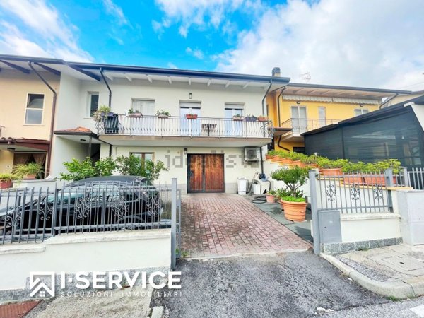 casa indipendente in vendita a Poggio Torriana in zona Gemmiano