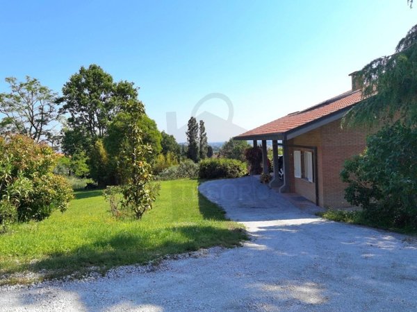casa indipendente in vendita a Poggio Torriana