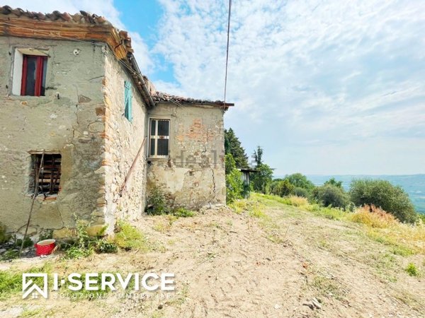 casale in vendita a Poggio Torriana in zona Santo Marino