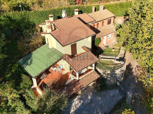 casa indipendente in vendita a Poggio Torriana