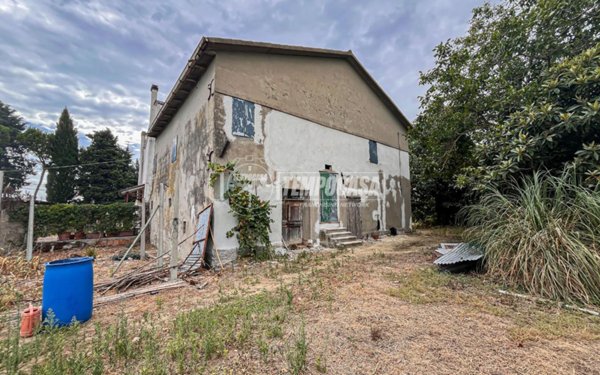 casa indipendente in vendita a Poggio Torriana