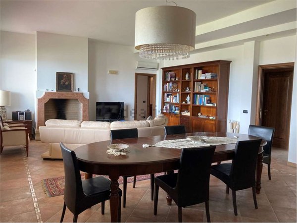 casa indipendente in vendita a Poggio Torriana in zona Santo Marino