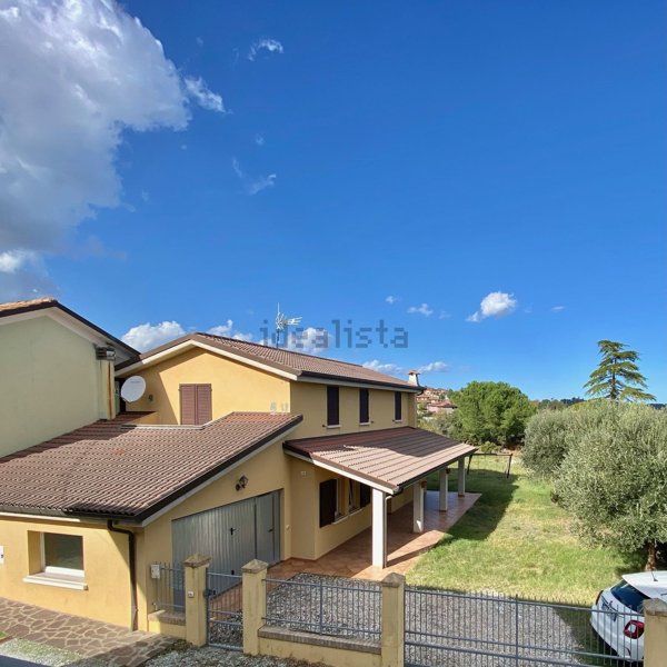 appartamento in vendita a Poggio Torriana in zona Torriana