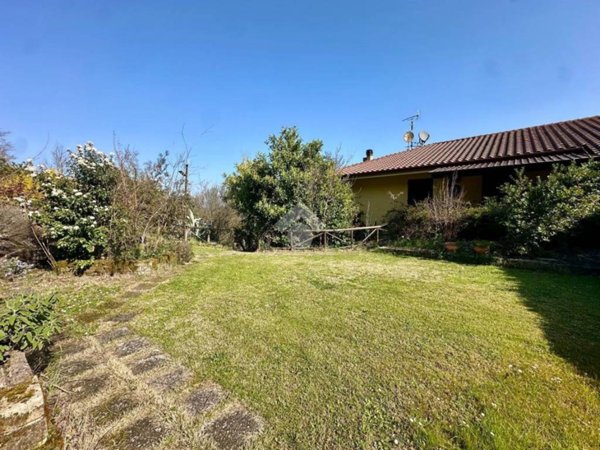 casa indipendente in vendita a Poggio Torriana