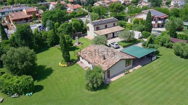 casa indipendente in vendita a Poggio Torriana in zona Poggio Berni