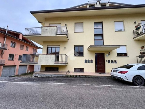 appartamento in vendita a Poggio Torriana in zona Sant'Andrea