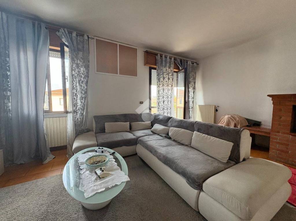 appartamento in vendita a Poggio Torriana in zona Poggio Berni