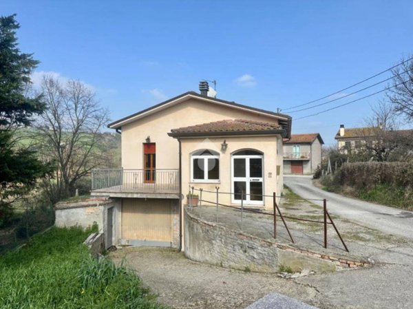 casa indipendente in vendita a Poggio Torriana in zona Trebbio