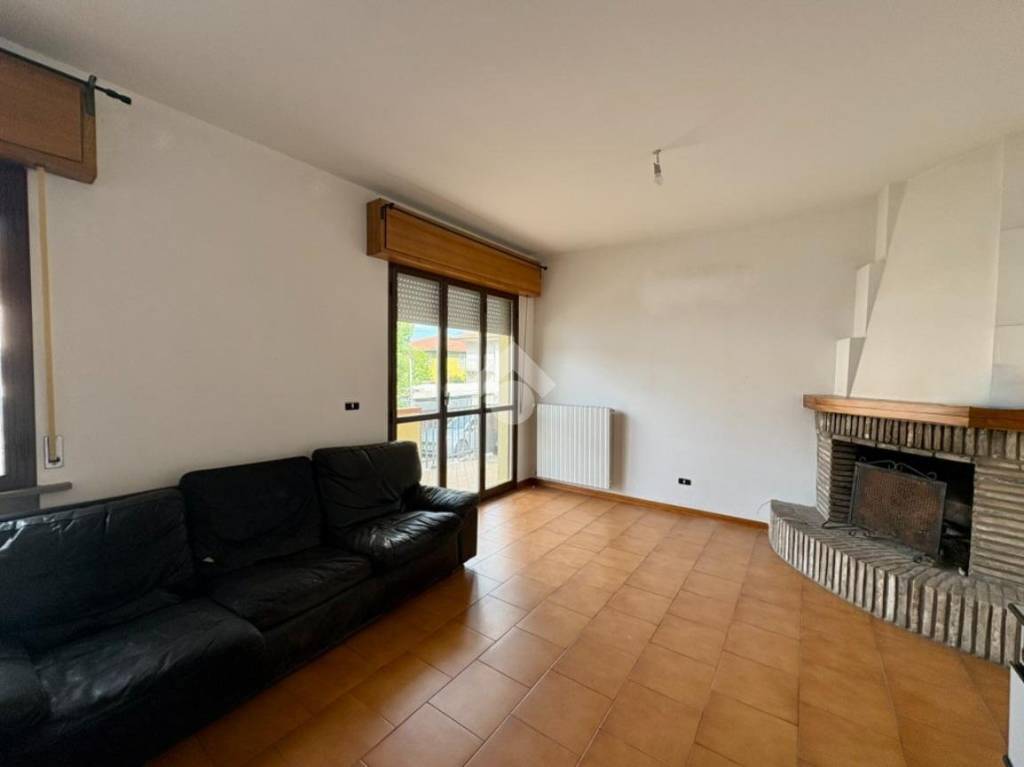 appartamento in vendita a Poggio Torriana in zona Poggio Berni