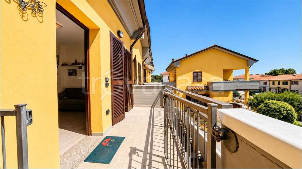 appartamento in vendita a Poggio Torriana in zona Santo Marino
