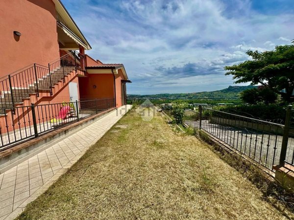 appartamento in vendita a Poggio Torriana in zona Franzolini
