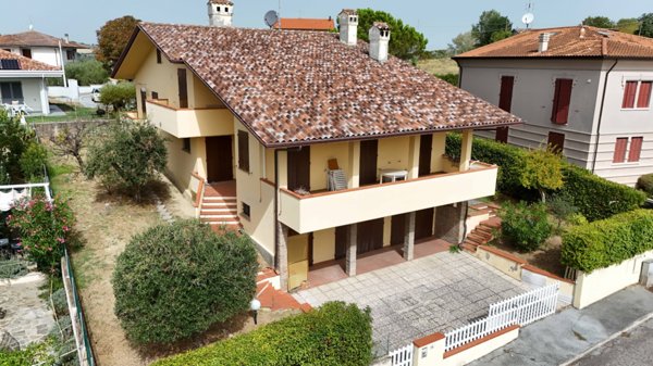 casa indipendente in vendita a Poggio Torriana