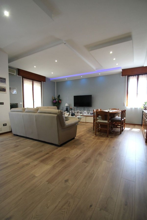 casa indipendente in vendita a Poggio Torriana in zona Poggio Berni