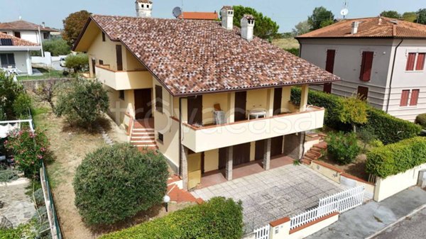 casa indipendente in vendita a Poggio Torriana