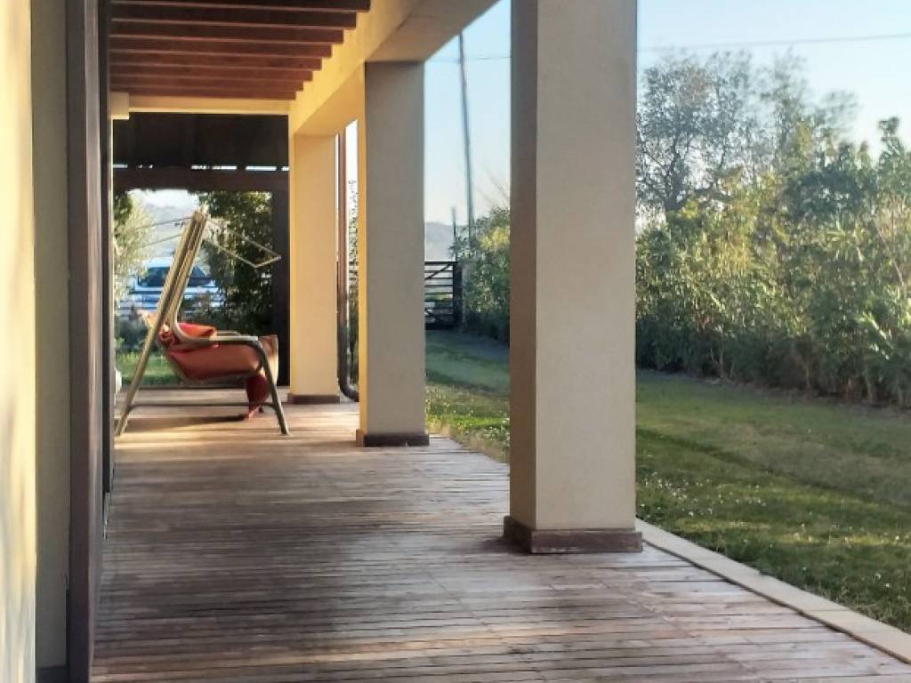 casa indipendente in vendita a Montescudo-Monte Colombo in zona Montescudo