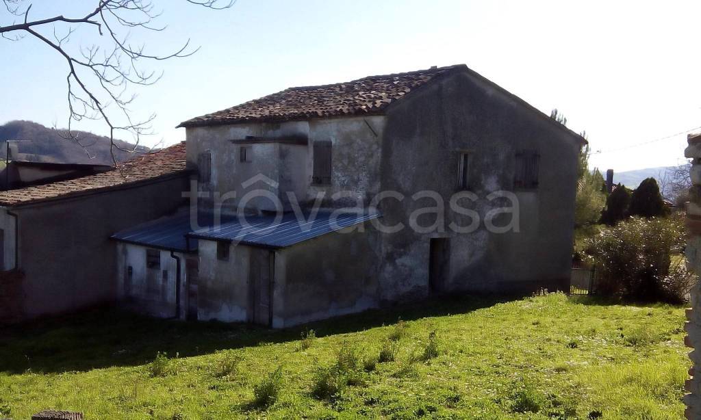 casa indipendente in vendita a Montescudo-Monte Colombo