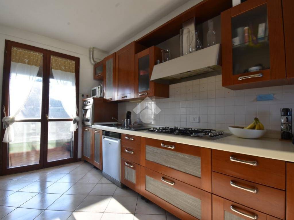 appartamento in vendita a Montescudo-Monte Colombo in zona Croce
