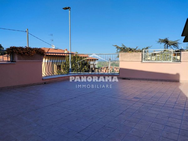 casa indipendente in vendita a Montescudo-Monte Colombo in zona San Savino