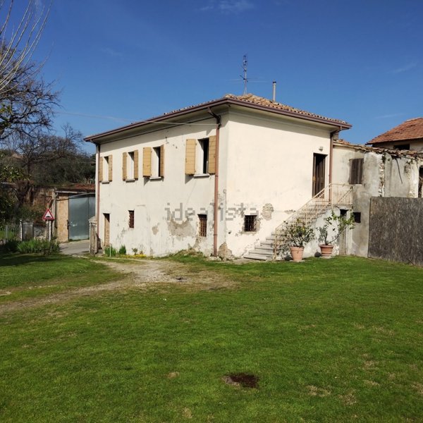 casa semindipendente in vendita a Montescudo-Monte Colombo in zona Croce