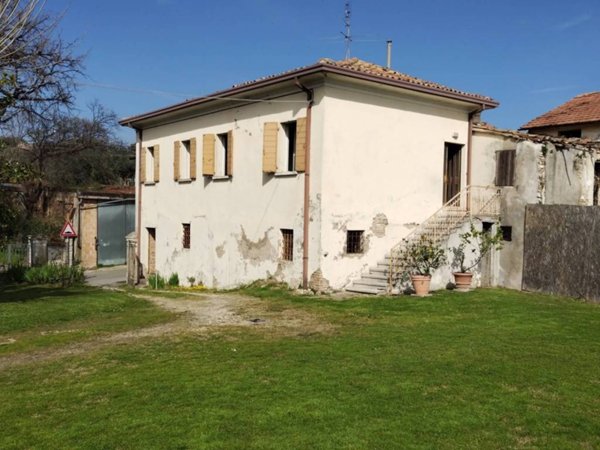 casa semindipendente in vendita a Montescudo-Monte Colombo in zona Croce
