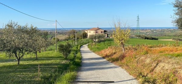 casa indipendente in vendita a Montescudo-Monte Colombo