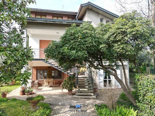 casa indipendente in vendita a Montescudo-Monte Colombo in zona Croce