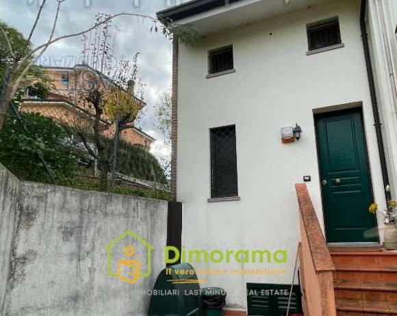 appartamento in vendita a Montescudo-Monte Colombo