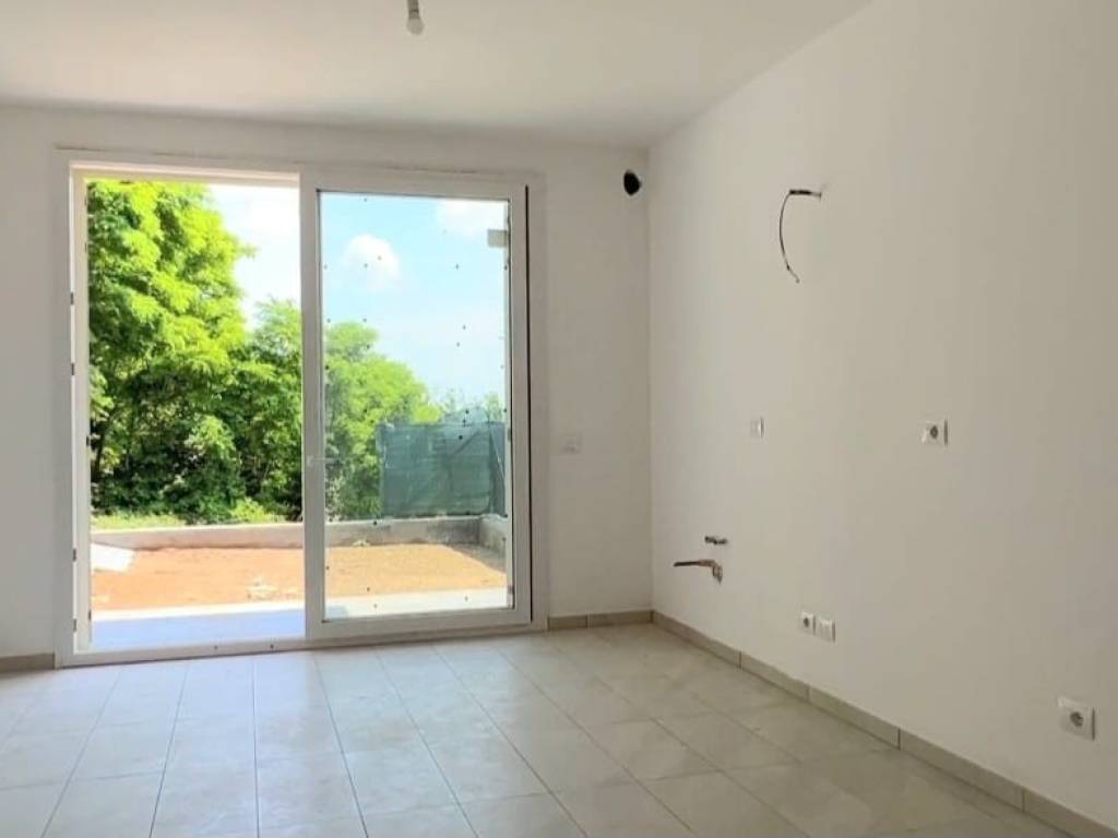 casa indipendente in vendita a Montescudo-Monte Colombo in zona Montescudo
