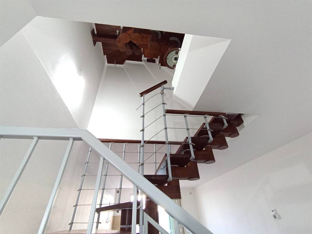 casa indipendente in vendita a Montescudo-Monte Colombo in zona Montescudo