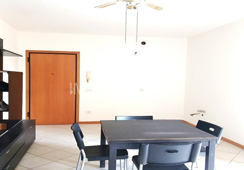 appartamento in vendita a Montescudo-Monte Colombo in zona Taverna