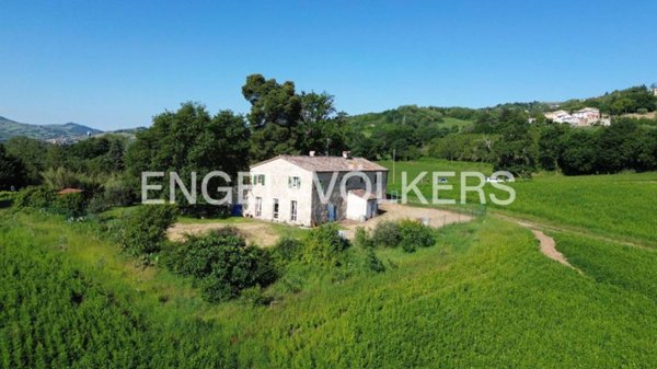 casa indipendente in vendita a Montescudo-Monte Colombo in zona Montescudo