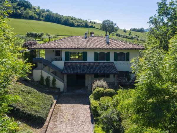 casa indipendente in vendita a Montescudo-Monte Colombo in zona Montescudo