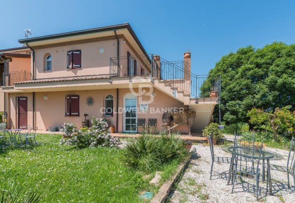 casa indipendente in vendita a Montescudo-Monte Colombo in zona San Savino