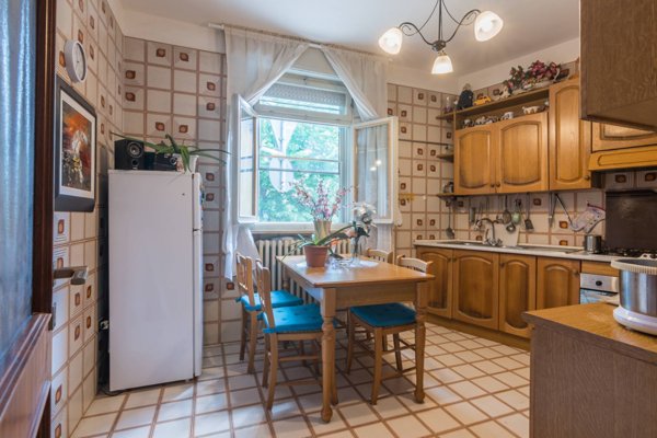 appartamento in vendita a Montescudo-Monte Colombo in zona Montescudo
