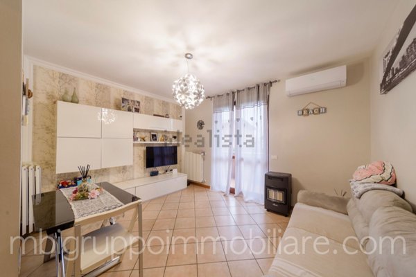 casa indipendente in vendita a Montescudo-Monte Colombo in zona Monte Colombo