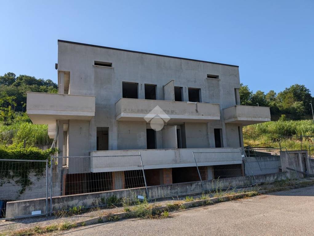 appartamento in vendita a Montescudo-Monte Colombo in zona Montescudo