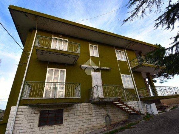 appartamento in vendita a Montescudo-Monte Colombo in zona Montescudo