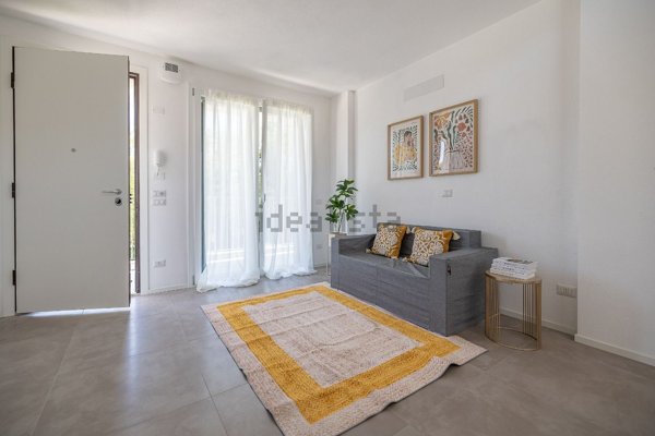 appartamento in vendita a Montescudo-Monte Colombo in zona Santa Maria del Piano