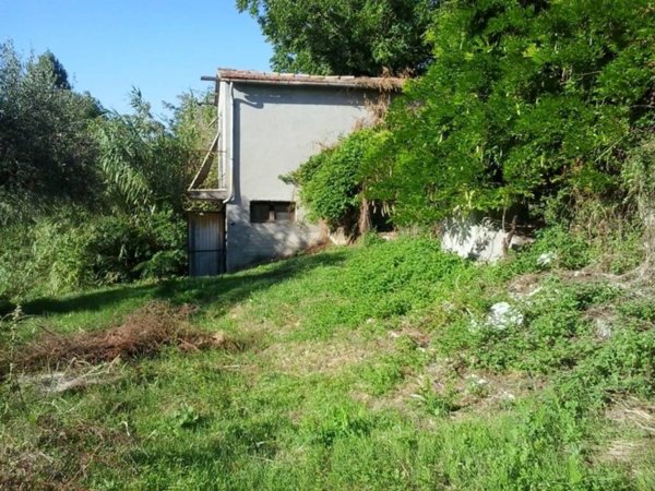terreno agricolo in vendita a Montescudo-Monte Colombo in zona San Savino