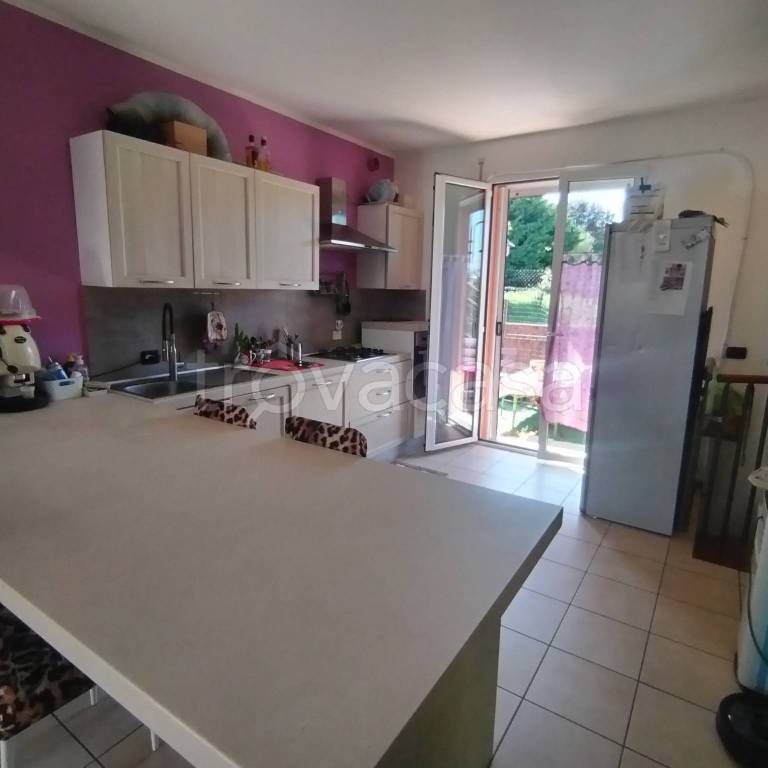 appartamento in vendita a Montescudo-Monte Colombo in zona Trarivi