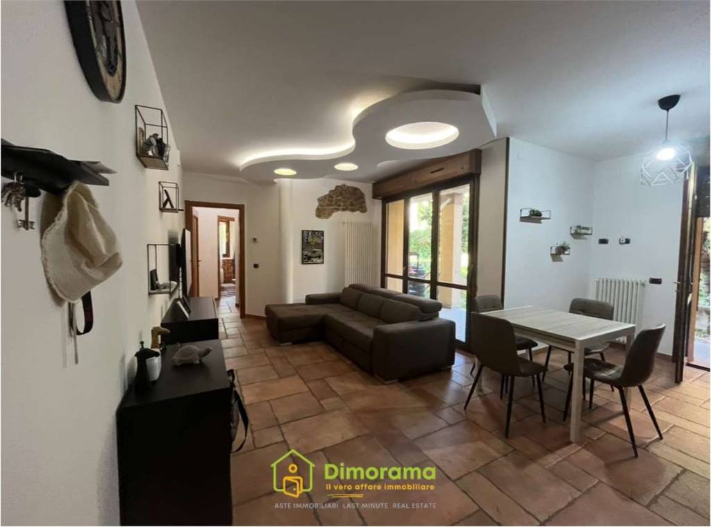 appartamento in vendita a Montescudo-Monte Colombo in zona San Savino