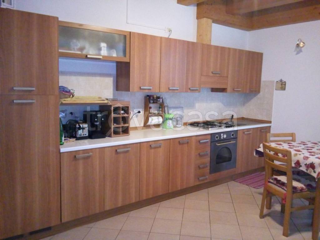 appartamento in vendita a Montescudo-Monte Colombo in zona Montescudo